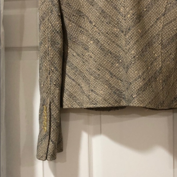 BCBG Woman’s Tweed Blazer - Picture 6 of 7